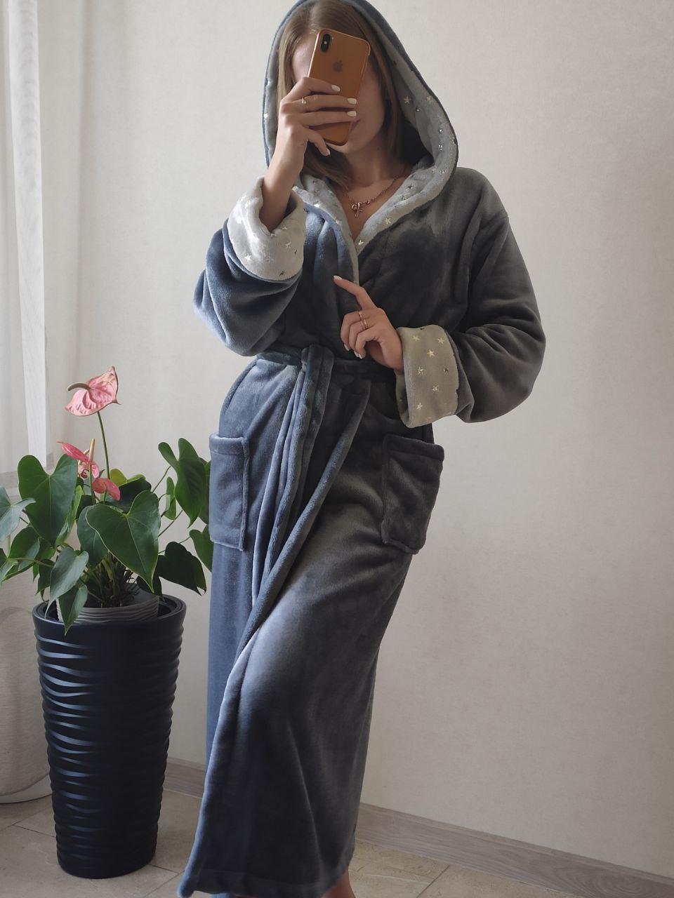 Стильний жіночий довгий махровий халат сірого кольору з капюшоном хіт продажів, фото 1