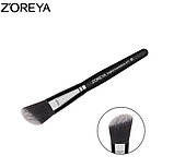 Пензель для контурингу скошений плоский ZOREYA Angled Foundation - 877, фото 2