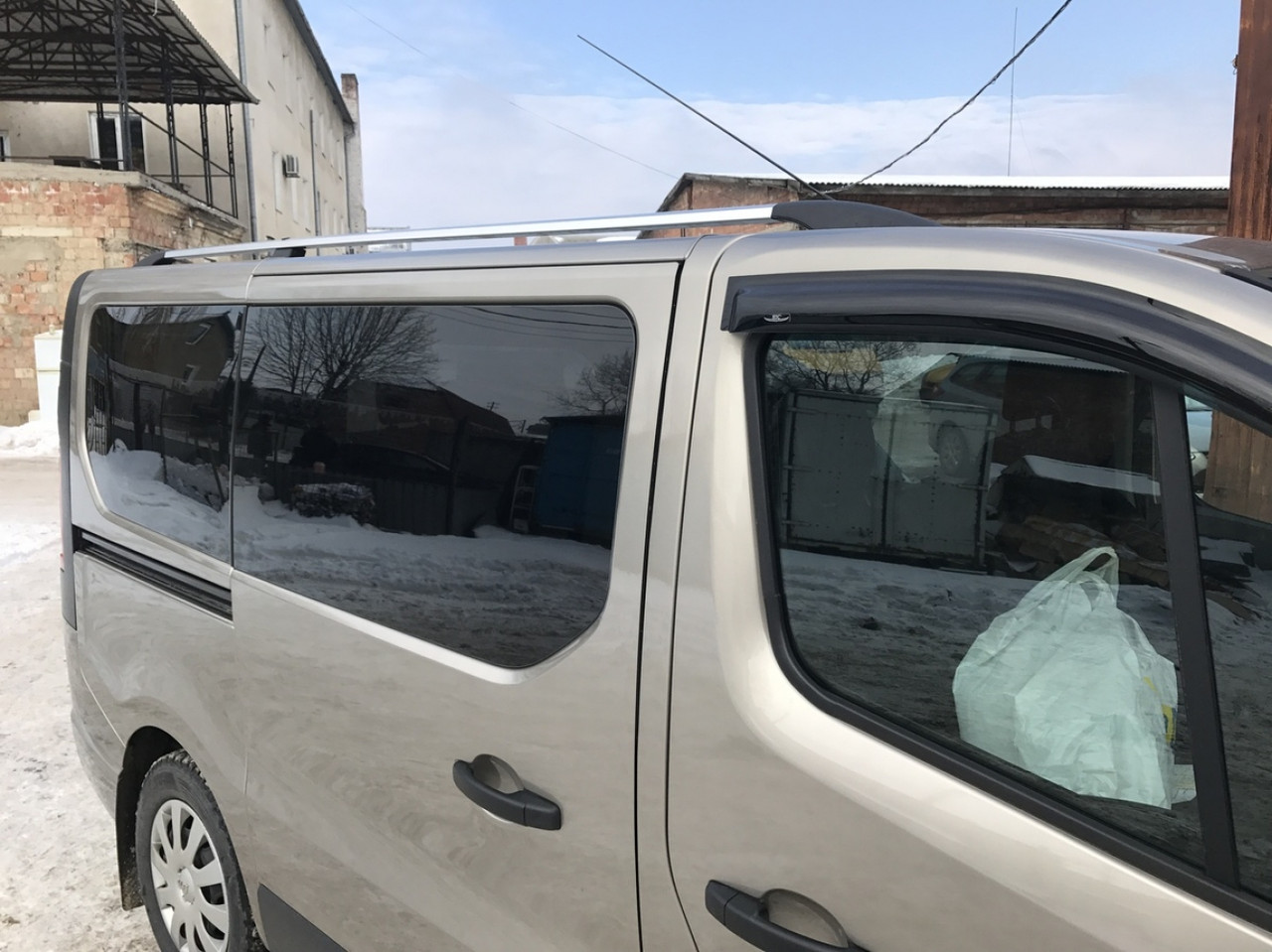 Дуги на дах (довга база, пластик. корншт., ABS) Renault Trafic 2015+