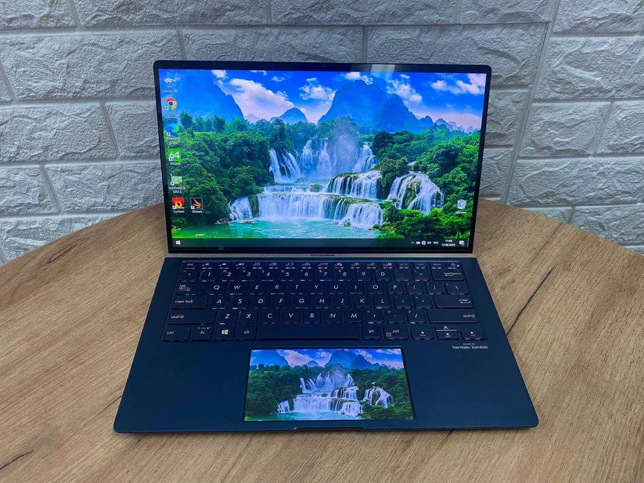 Ноутбук Сенсорний Asus ZenBook UX434FLC 14"FHD/IPS/i7 10510U/16Gb/SSD512/MX250