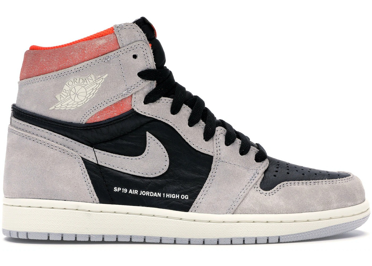 Nike Air Jordan 1 Retro High Neutral Grey Hyper Crimson