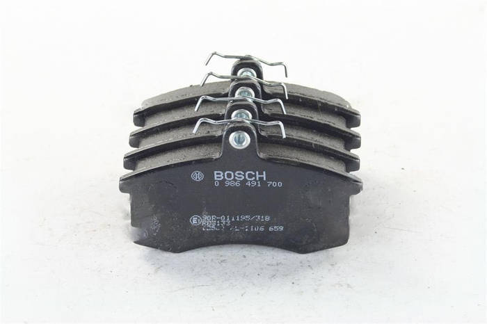 Колодки тормозные ВАЗ 2108, 2109, 2113, 2114, 2115 передние (Bosch). 0 ...
