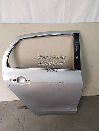 Двері Задн. права Toyota Yaris 2 Хетчбек 2005-2011 000035274