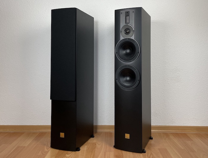 Акустична пара DALI Rubicon 6 Black Edition