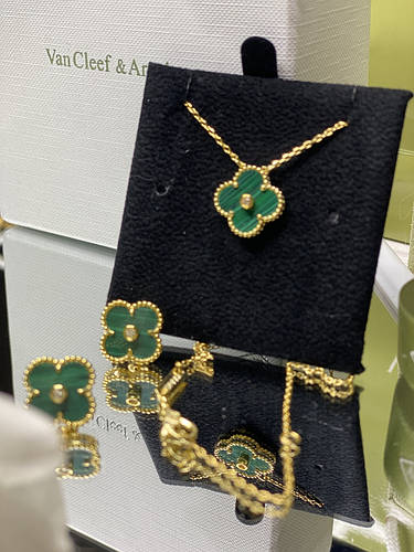 Купити Комплект «Клевер» з малахітом Якість Premium Lux, ціна 4552.35 ...