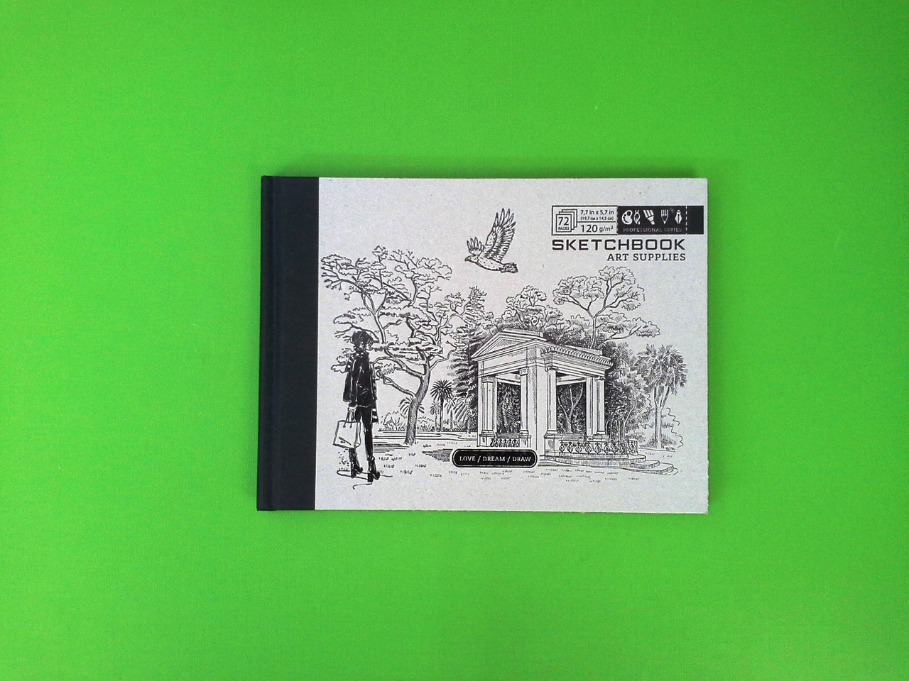 Канц Скетчбук 197х145/36арк. ”Bourgeois” (БК289/3) Чисті, ПАНТОН чорн. Фолга ТБ. Обкл. диз.21363 (1/10)