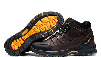 Чоловічі зимові шкіряні черевики коричневі з хутром