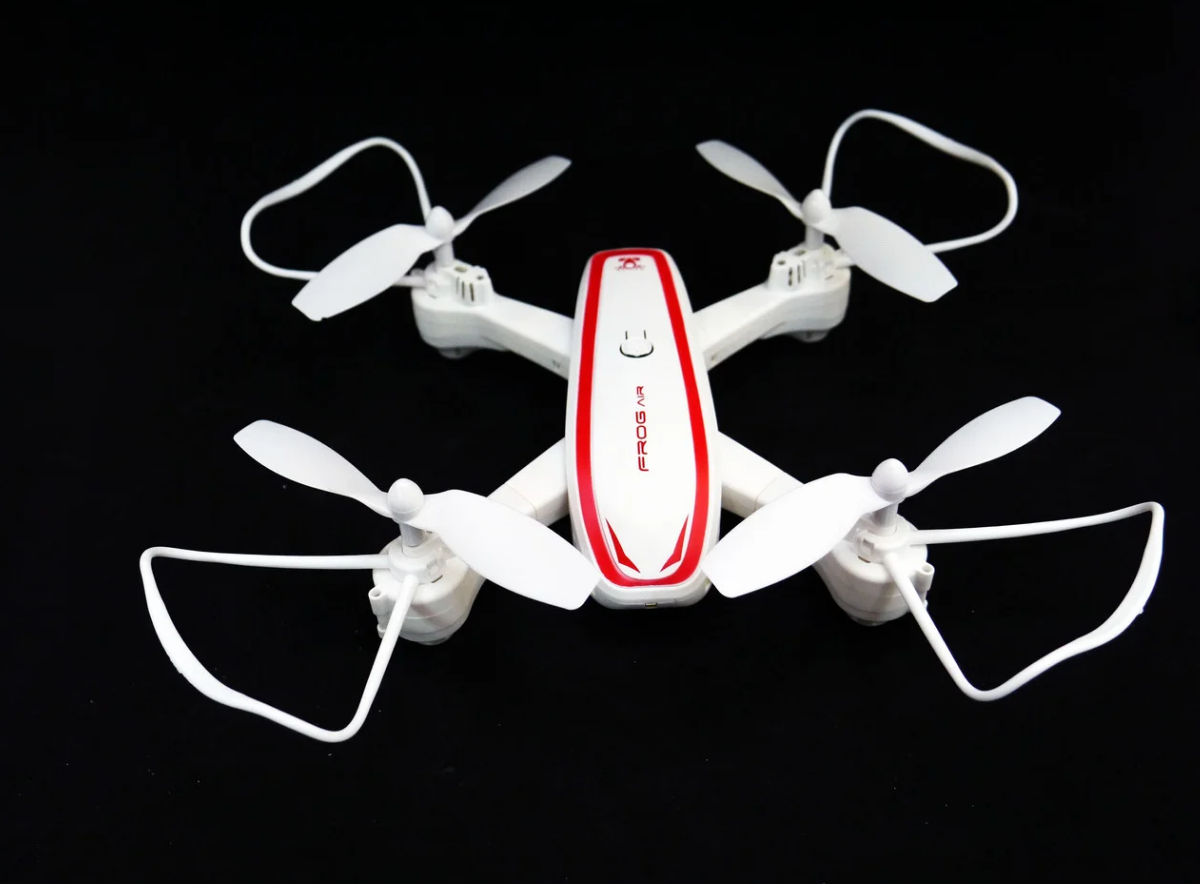 Квадрокоптер WiFi з камерою, дрон на радіокеруванні з камерою й підсвіткою QY66-R2A/R02