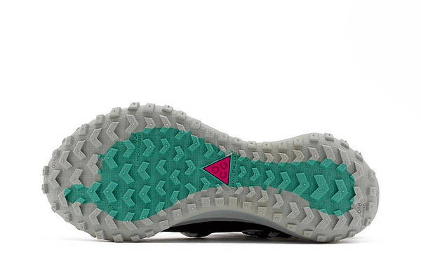 Nike acg trail running shoes online