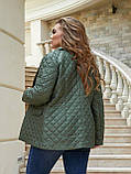 Жіноча стеганна куртка на синтепоні 100 на кнопках осінь-весна напівбатал і батал, фото 9