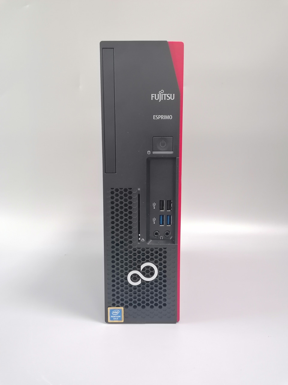 Комп'ютер БВ Fujitsu D538 Pentium G5600, 8GB DDR4, SSD 256GB