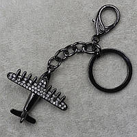 Брелок металевий темного сріблястого кольору покритий емаллю літачок із кристалами з карабіном розмір 12 см