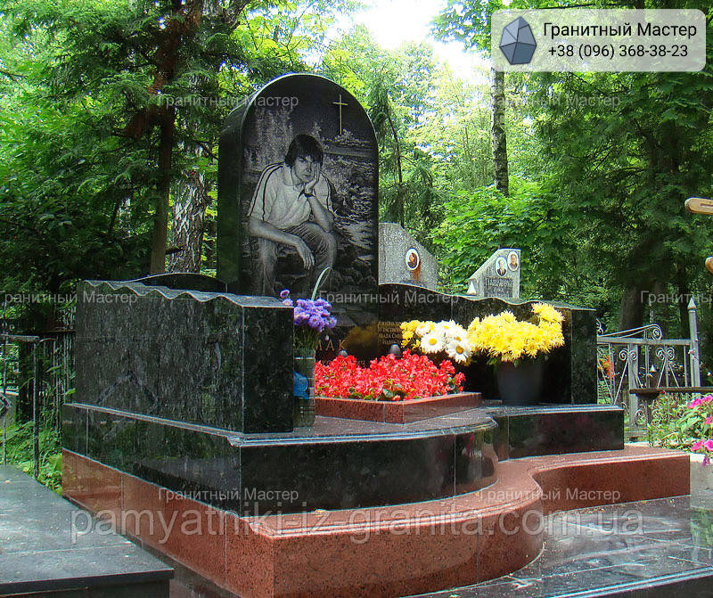 Памятник чоловіку № 724
