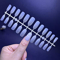 Тіпси гелеві молочні  для нарощування нігтів 1 пластина форма овал