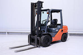 Toyota Diesel Forklifts 02-8-FDJF-35