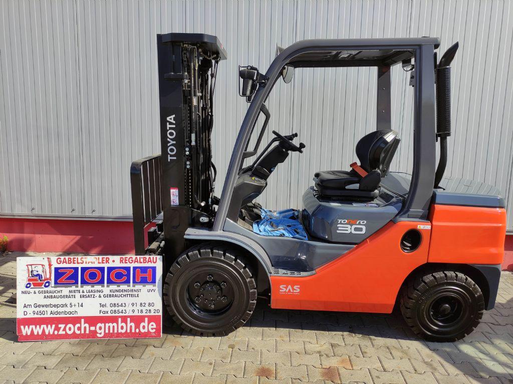 Toyota Diesel Forklifts 52-8FDF30