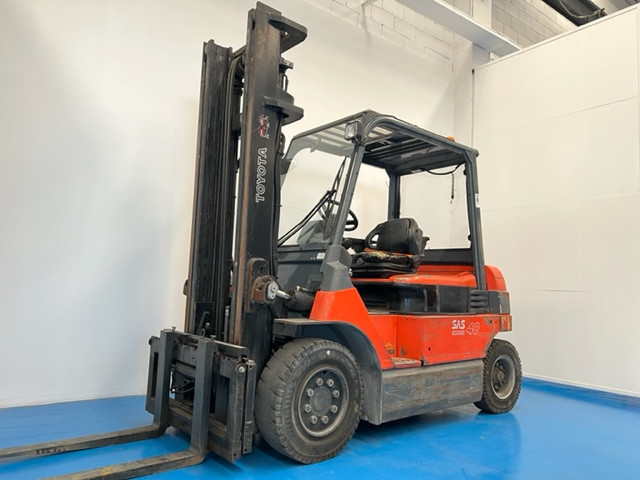 Toyota Electric - 4 wheels 7FBMF40