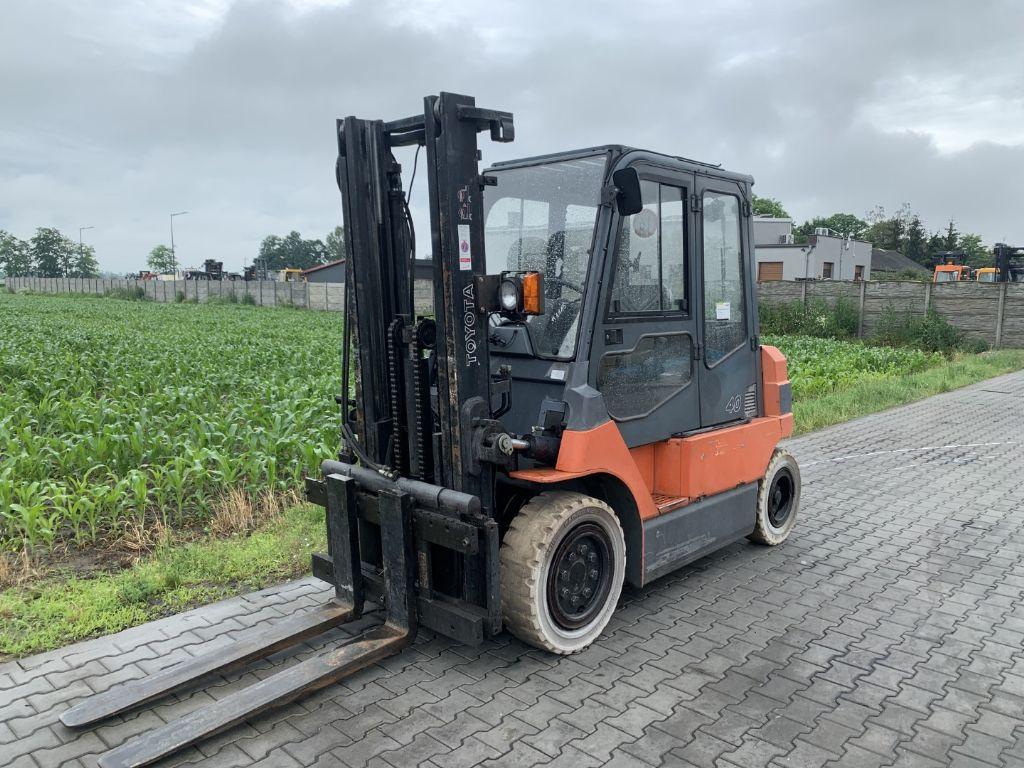 Toyota Electric - 4 wheels 7FBMF40