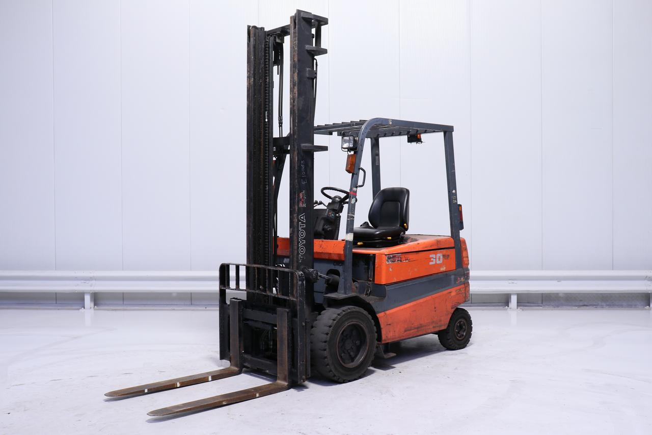 Toyota Electric - 4 wheels FBMF-30, фото 1