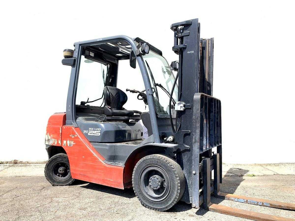 Toyota Diesel Forklifts 02-8 FDF 25