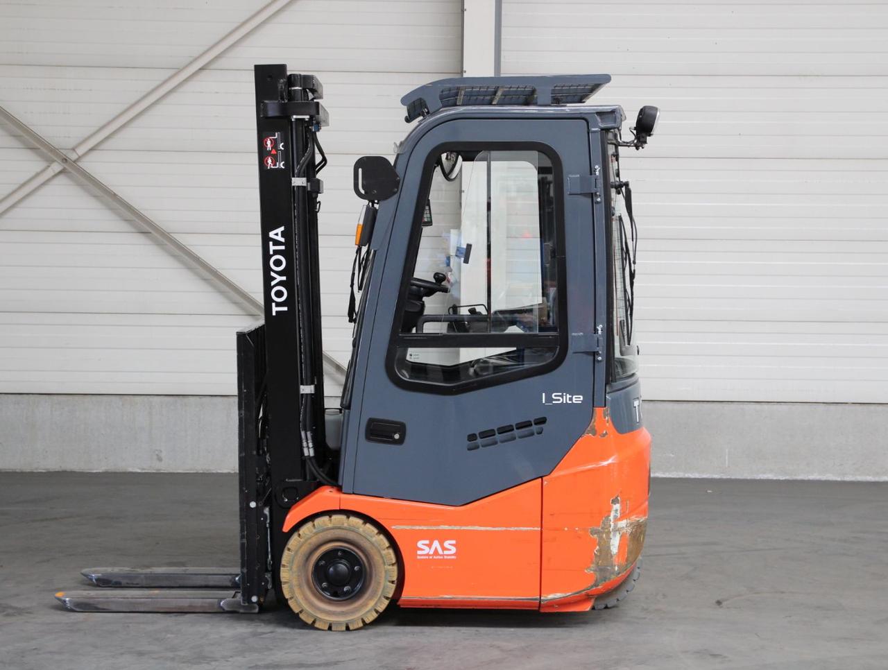 Toyota Electric - 3 wheels 7FBEST10
