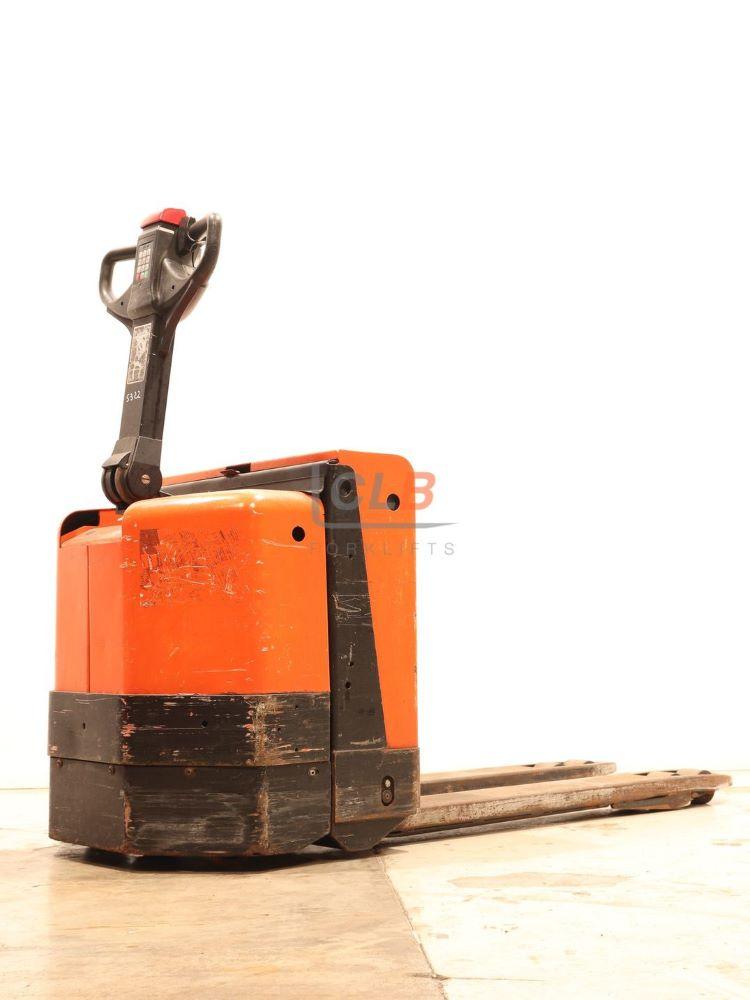 Toyota Electric Pallet Trucks 7 PM 18