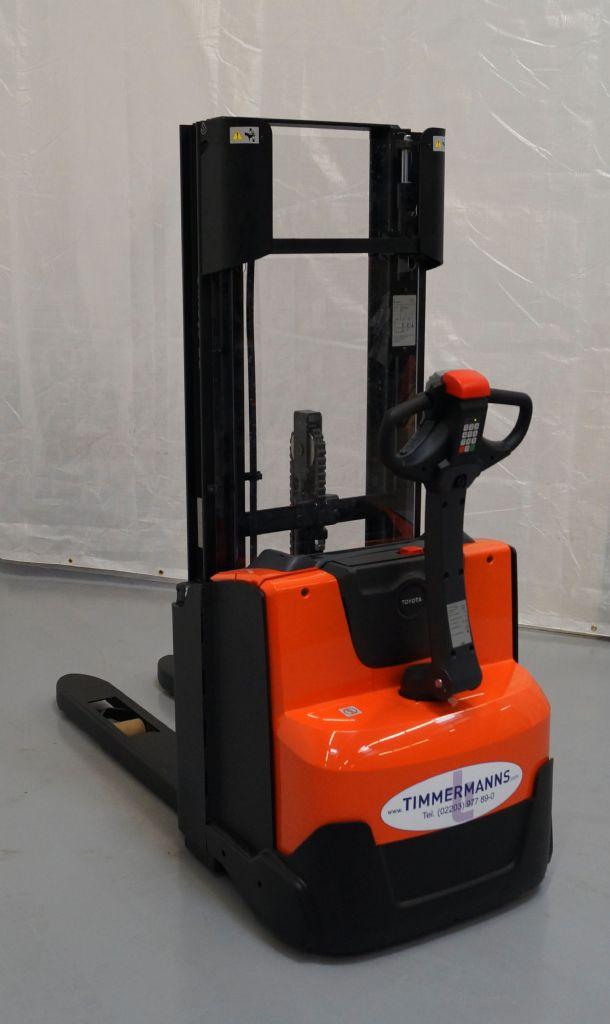 Toyota Pallet Stackers SWE 140 NEUGERÄT!, фото 1