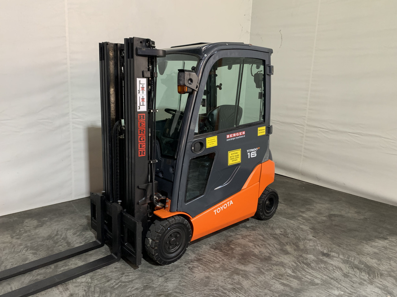Toyota Electric - 4 wheels 8 FBMT 16 - TRIPLEX 4,3 m