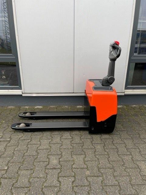 Toyota Electric Pallet Trucks LWE130