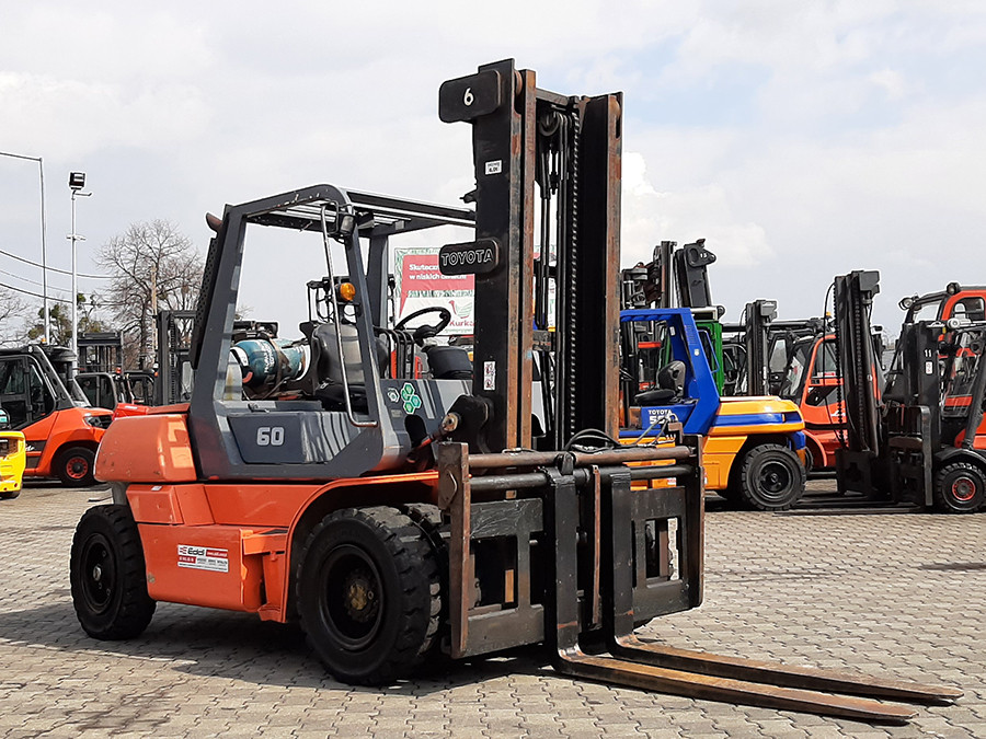 Toyota LPG Forklifts 5FG60
