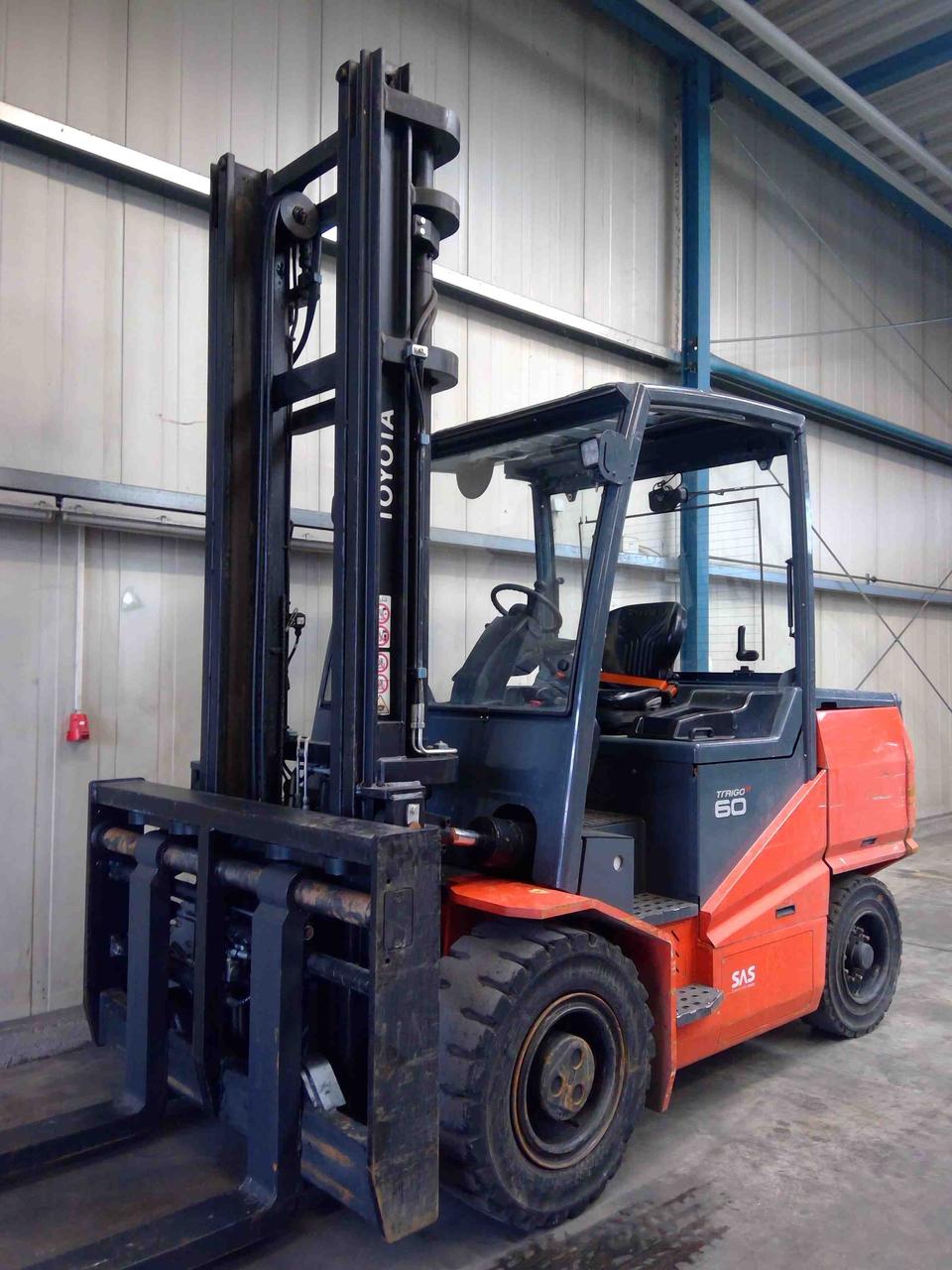 Toyota Electric - 4 wheels 8FBMHT60
