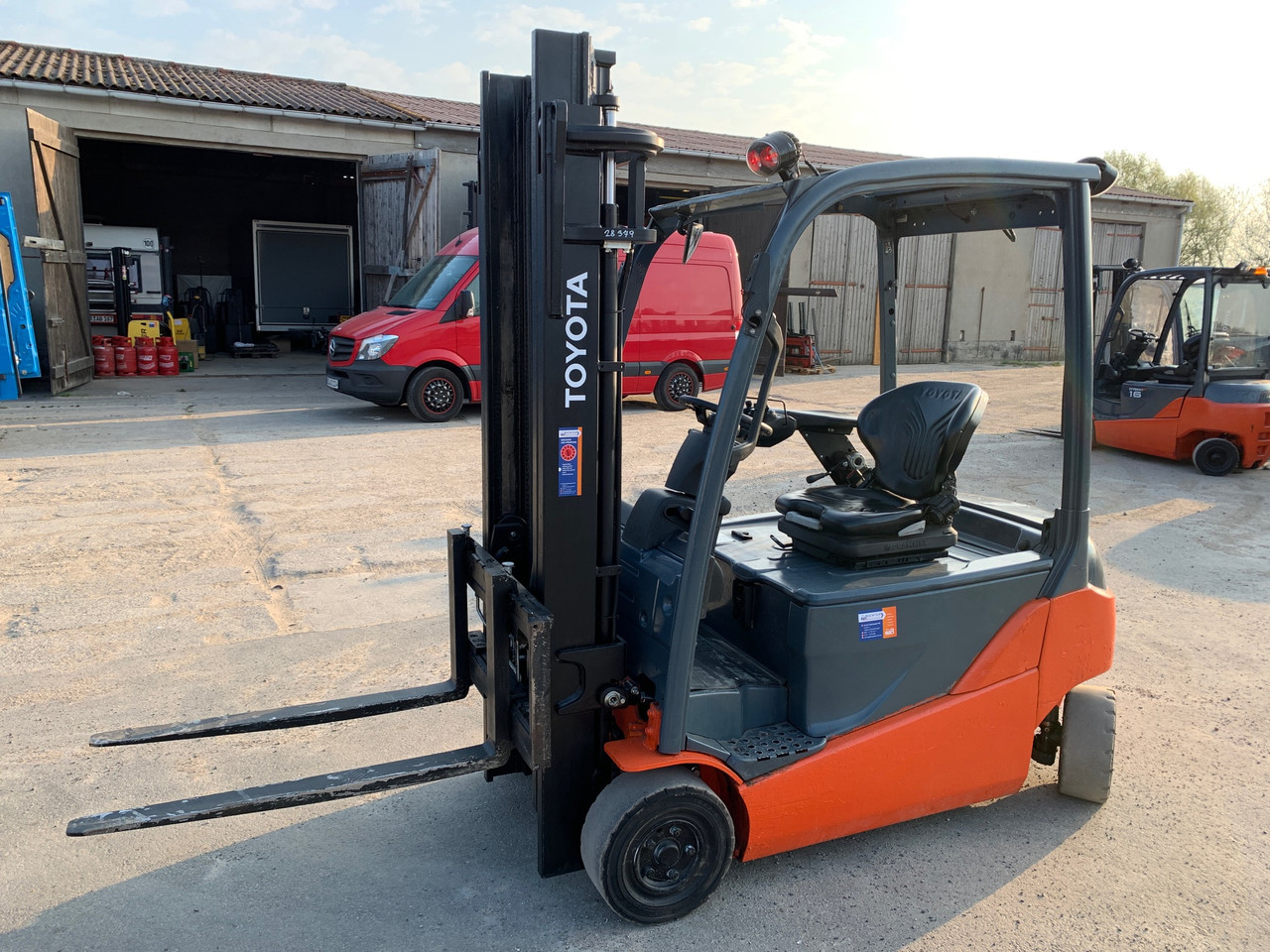 Toyota Electric - 4 wheels 8FBMT16