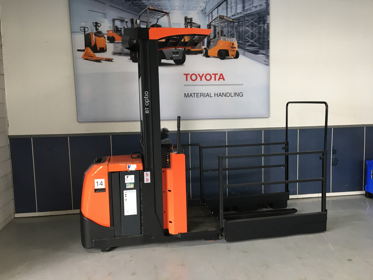 Toyota Horizontal Order Pickers OME100NW