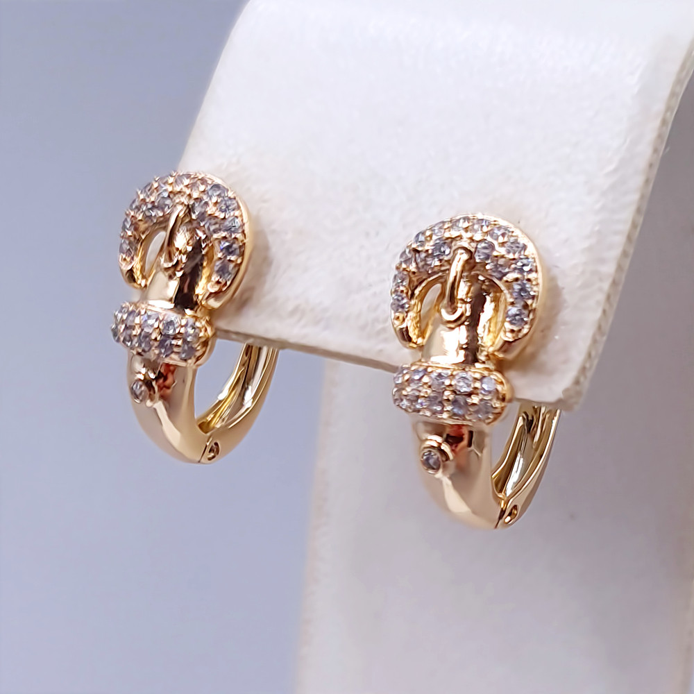 Сережки ХР. Позолота 18К. Камені: білий циркон. Довжина: 17 мм. Ширина: 9 мм.