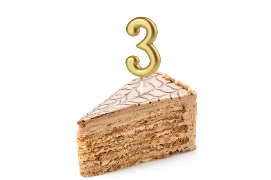 Свічка цифра 3 торт лита 8см | Золото