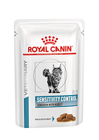 Влажный диетический корм Royal Canin Sensitivity Control для взрослых кошек (курица с рисом) 85 г