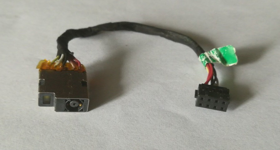 Роз'єм живлення + кабель HP 255 G2 (короткий) б/в