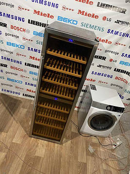 Винний холодильник Caso Б/У ідеал із Німеччини