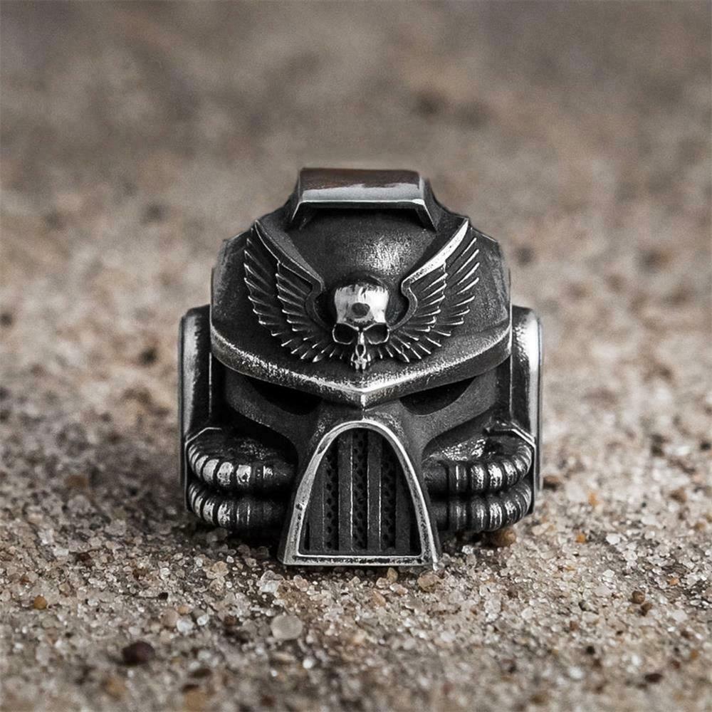 Чоловіче кільце WARHAMMER 40K перстень з медичної нержавіючої сталі 316L з Шоломом 18