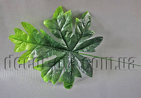 Аркуш клена зелено-салатовий 20х23 см