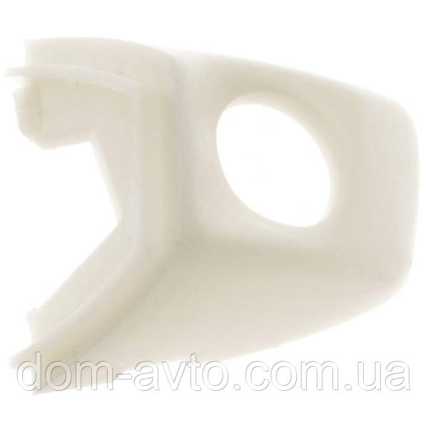 Skoda Octavia III 2012- зовнішня накладка дверної ручки ФАРБУВАТИ З ДІРКОЮ, ліва