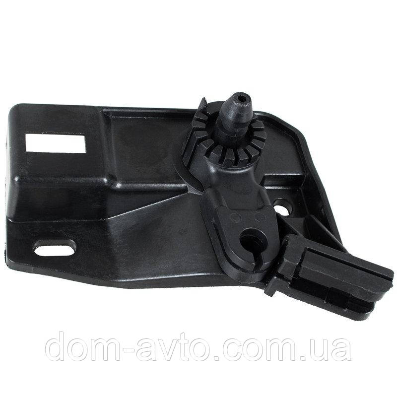 Skoda Yeti 2009- кронштейн ручки для відкриття капоту