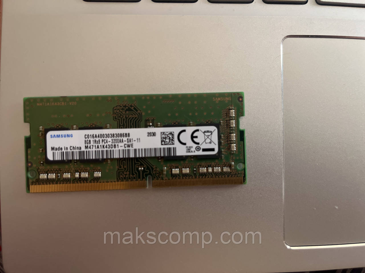 Память Samsung 8Gb PC4-3200AA DDR4 M471A1K43DB1-CWE б/у)