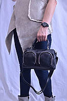 Жіноча сумка крос-боді на плече з накладними кишенями з еко шкіри.