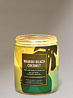 Ароматизированная свеча Waikiki Beach Coconut Bath & Body Works