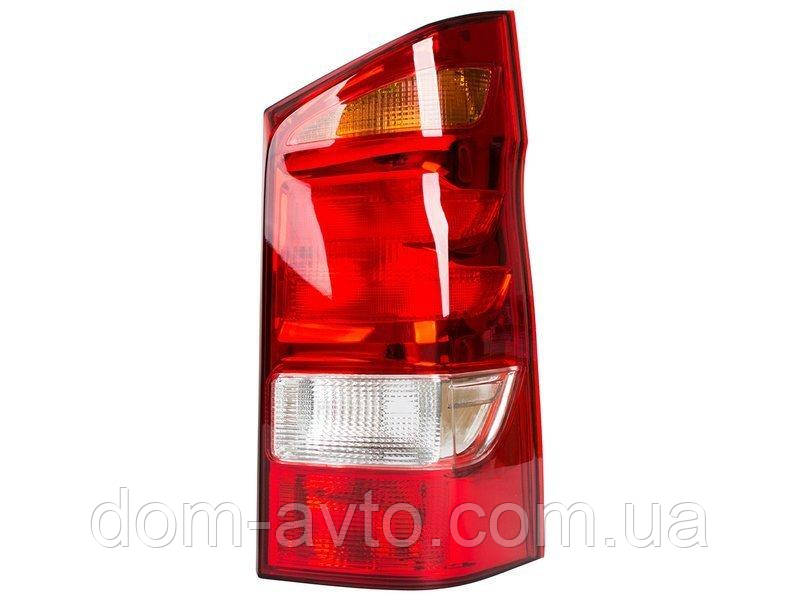 Мерседес V-Class W447 2014- версії З КЛАПАНОМ заднім правим ліхтарем