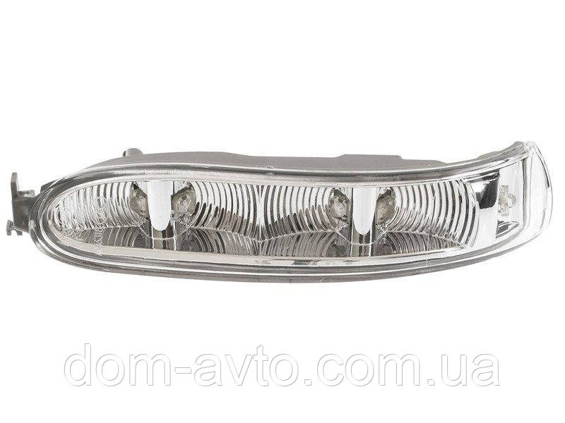 Mercedes Vito W639 04-09 поворотник в дзеркалі лівий