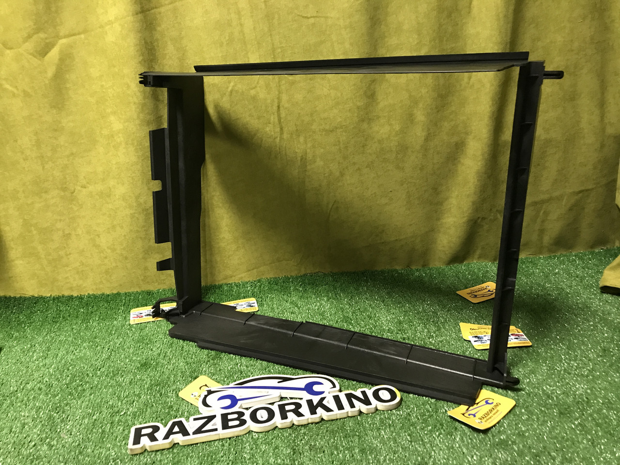 Дефлектор радіатора Renault Logan 2 MCV Рено Логан 2 (2013-2020) Оригінал 215596207R, фото 1