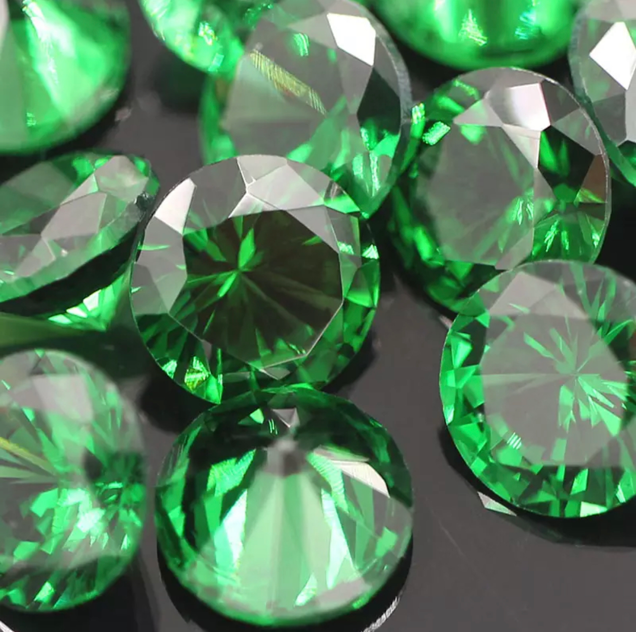 Фіаніт (кубічний циркон) Emerald 8 mm* 1 шт.