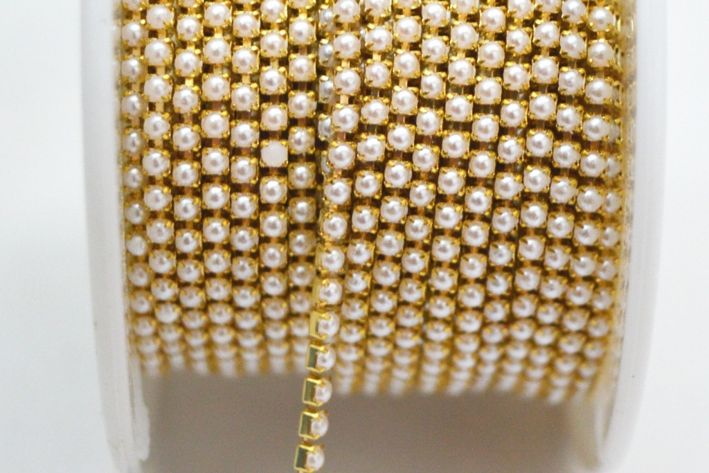 001SS6 Ланцюжок з перлами в золотій оправі  (2мм).Ціна за 10 см